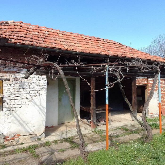 Продава се Къща в с. Марикостиново, Област Благоевград - 160 кв.м за 223 €/кв.м - Снимка #3