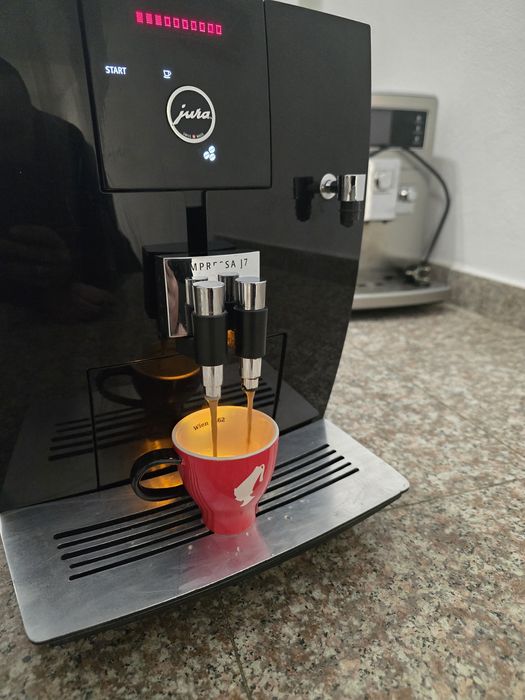 Кафемашина Jura J7
