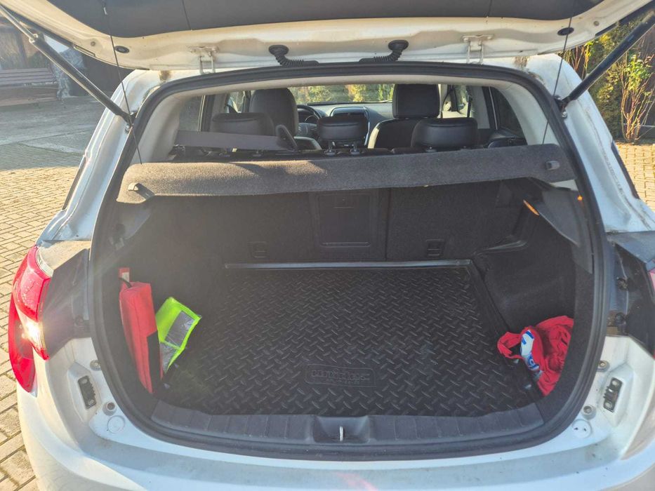 vand auto c4 aircross