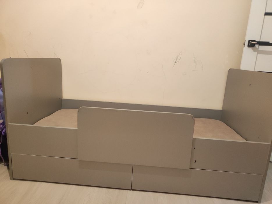 Детский кровати 2 штуки