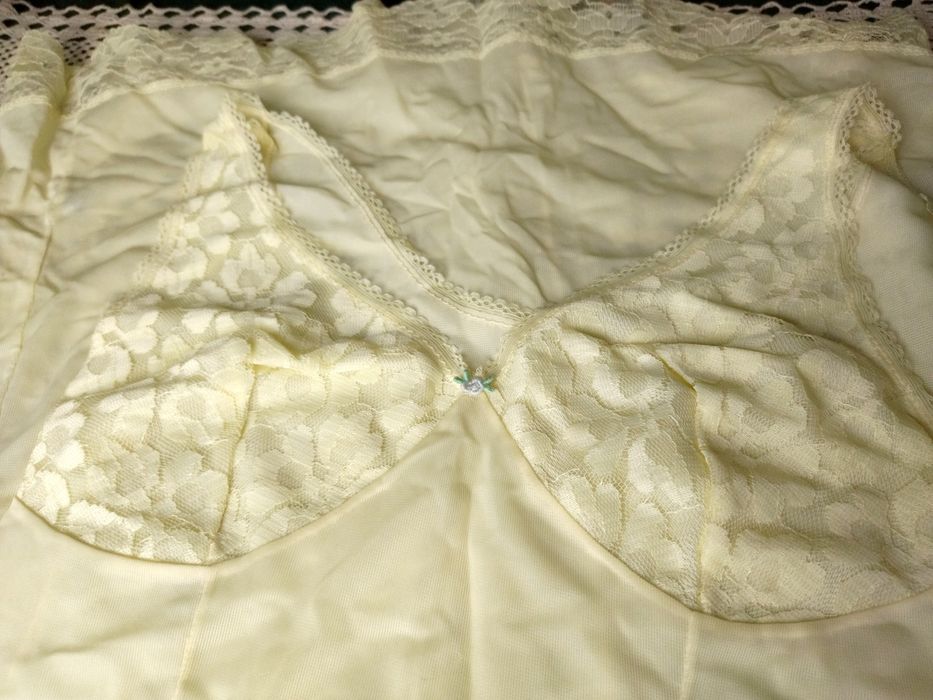 Комбинезони жарсе престилки от едно време нови