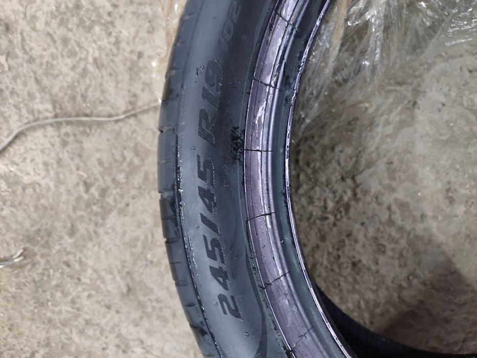 Pirelli p-zero r19/ 245/45
