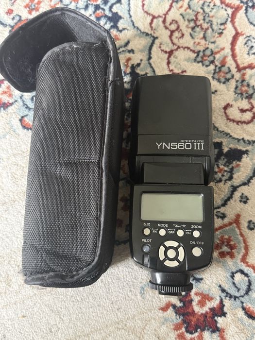 Продам Вспышку YONGNUO