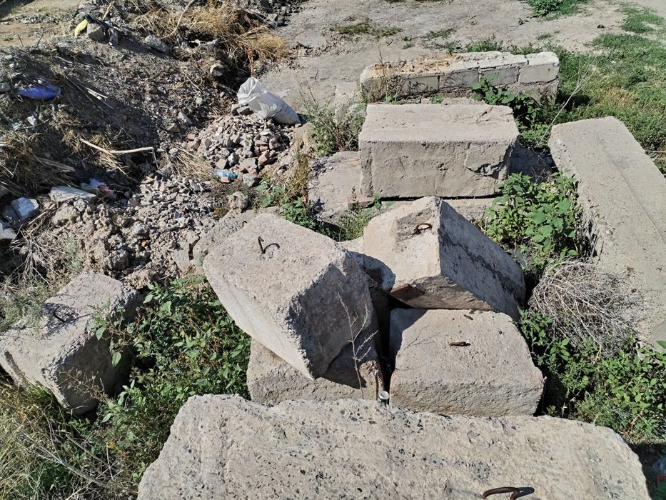 Продам Плиты и фбс