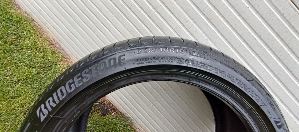 Anvelopele vara R18 Bridgestone T005