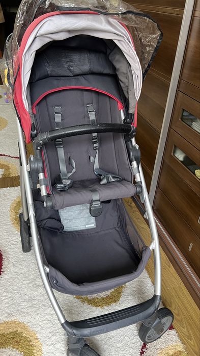 Продам детскую коляску