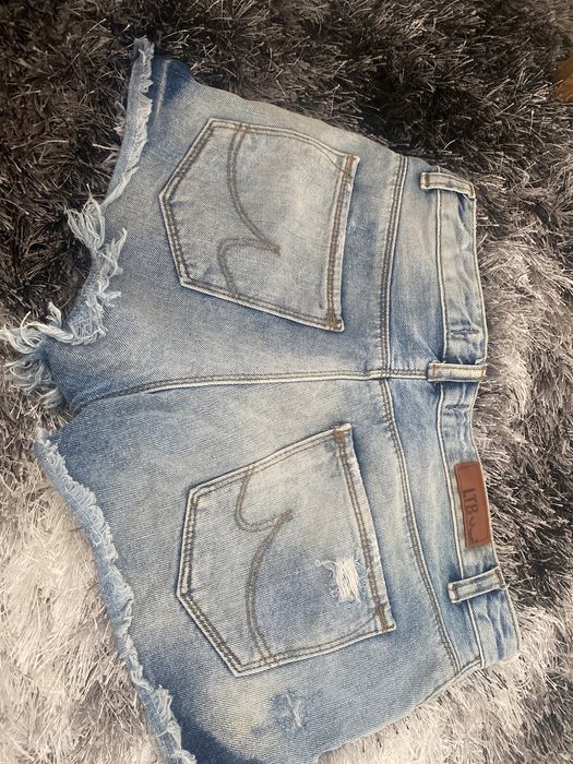 Pantaloni scurți LTB