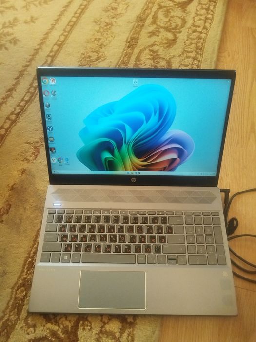 Ноутбук HP Pavilion 15