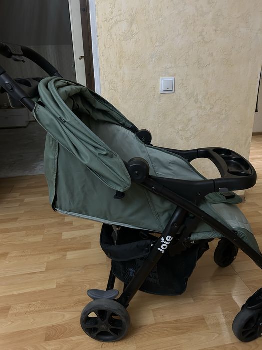 коляска с автокреслом joie
