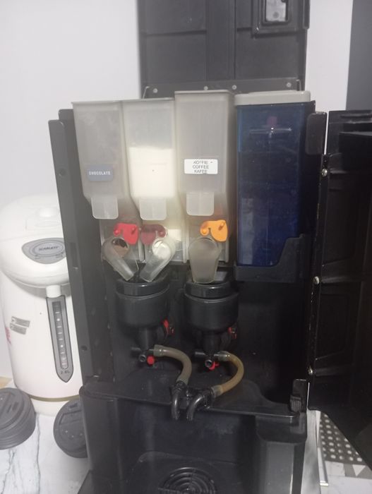 Кофемашина Rheavendors