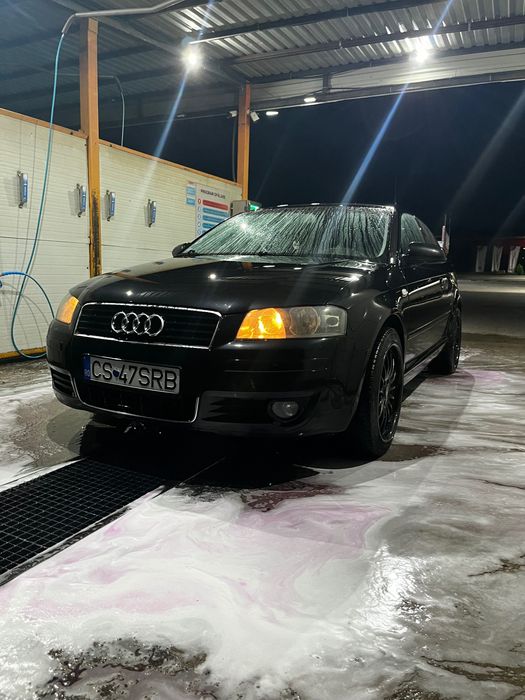 Audi A3 8P 1.6 FSI, 2004 in 3 uși