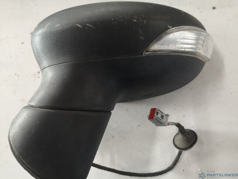 Oglinda Stanga Fata Ford Fiesta Vi An 2009 [ 2008 - > ] Oem 024704