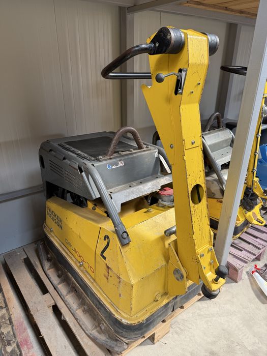 Talpa / placa compactoare Wacker Neuson DPU 100-70 / 11-2015 / 768 kg