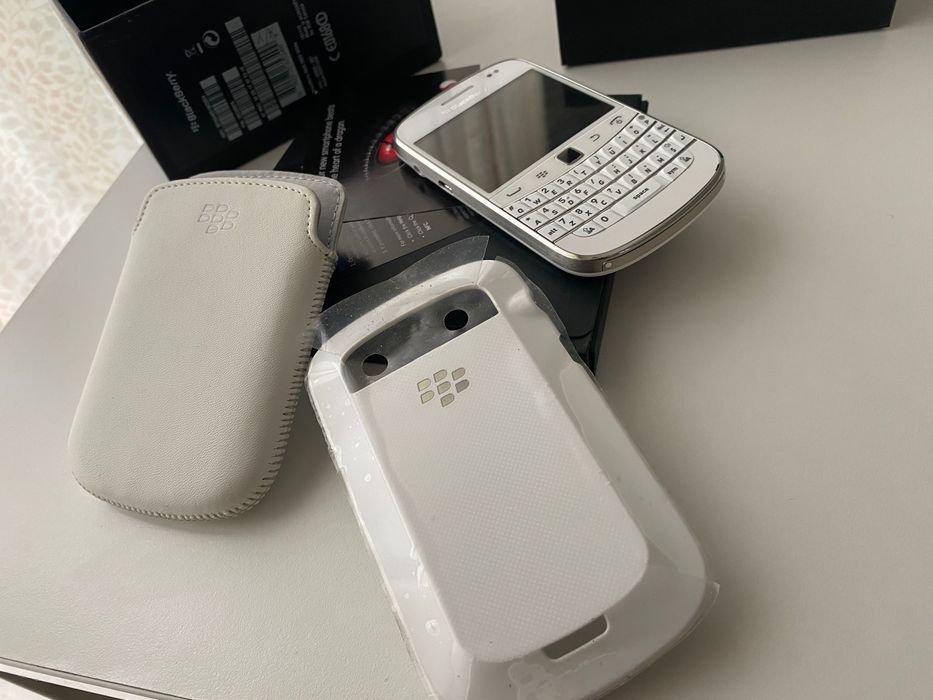 Blackberry Bolt9900 NOU