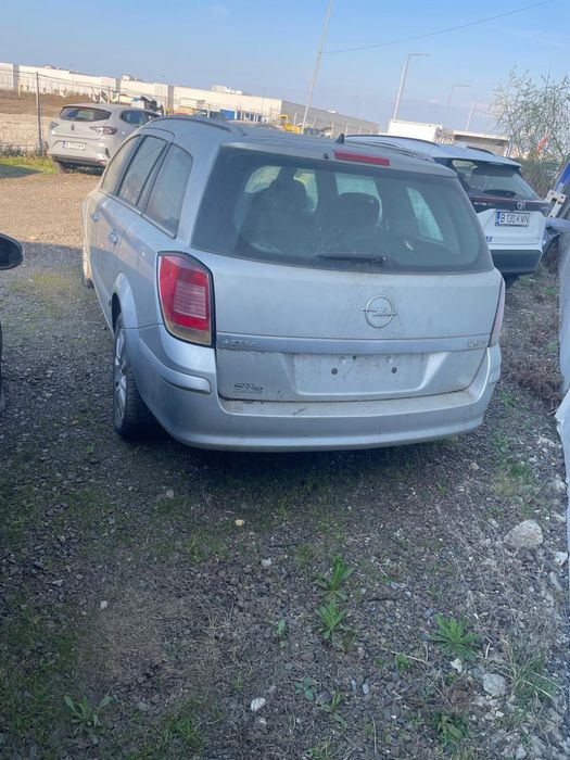 Opel Astra H 1,7 DTI inmatriculata nepornita de 5 ani