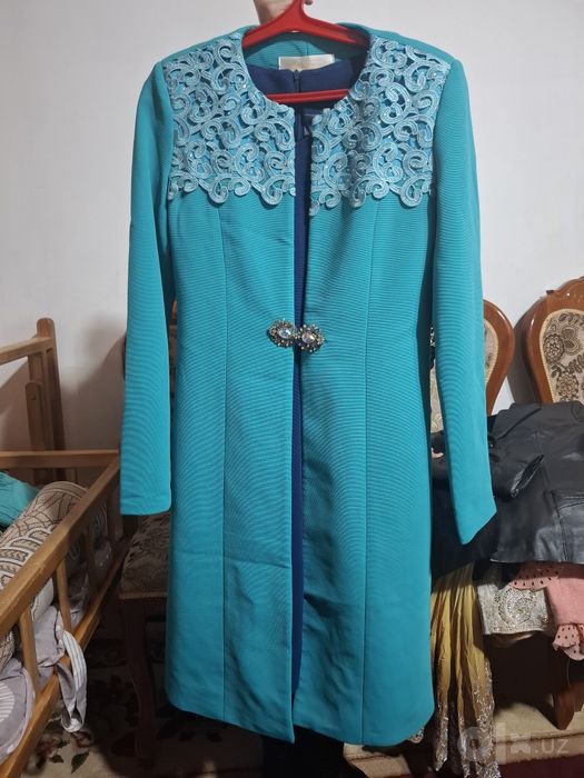 Ayollar.  Kiyimi