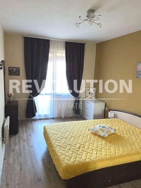 Двустаен апартамент в района на Лятно кино Тракия!