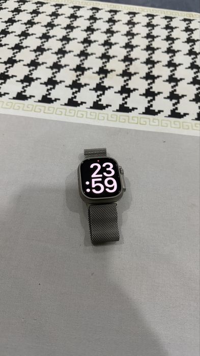 Apple watch 2 ultra sotiladi xolati ideal