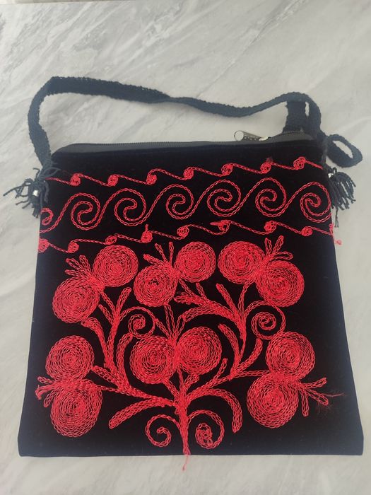 Продам новые сумочки