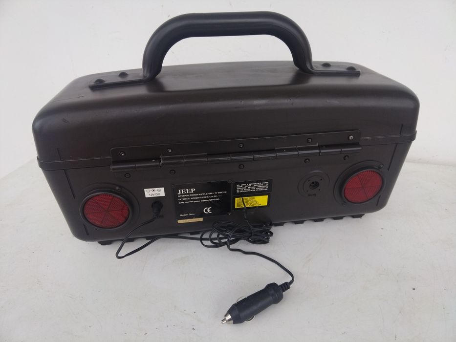 Радио-касетофон и диск  Roadstar, изработено по поръчка за JEEP