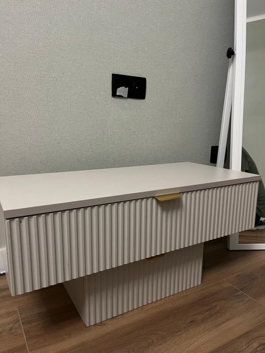 Прикроватный комод