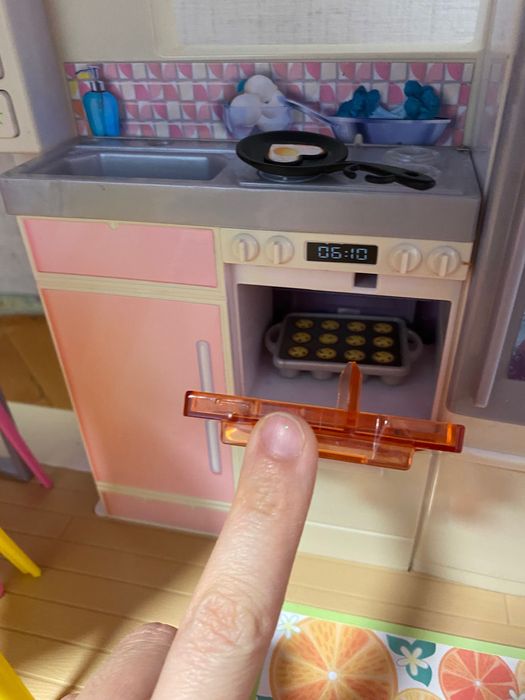 Къща на мечтите Барби, Barbie - музика и светлини