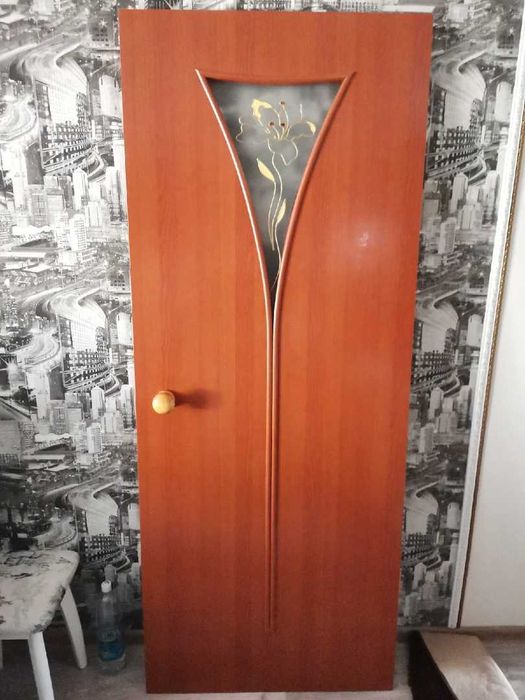 Продам дверь межкомнатную