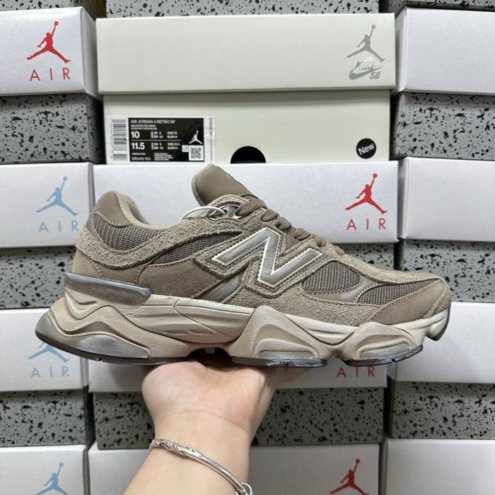New Balance 9060 Mushroom U9060PB