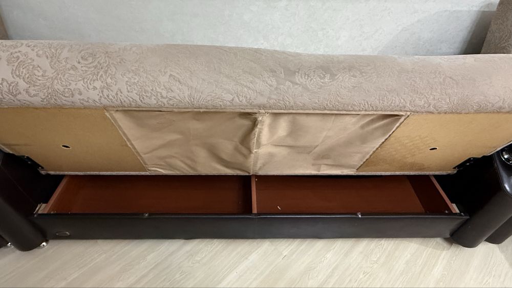 Диван с креслами (комплект)