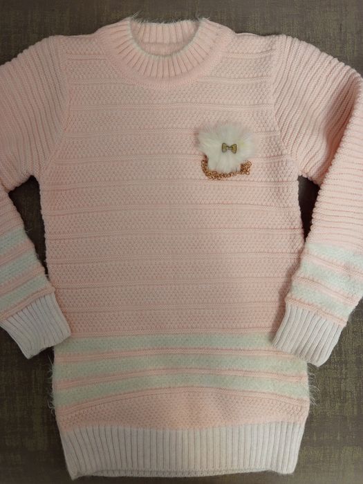 Новая кофта на 7-9 лет