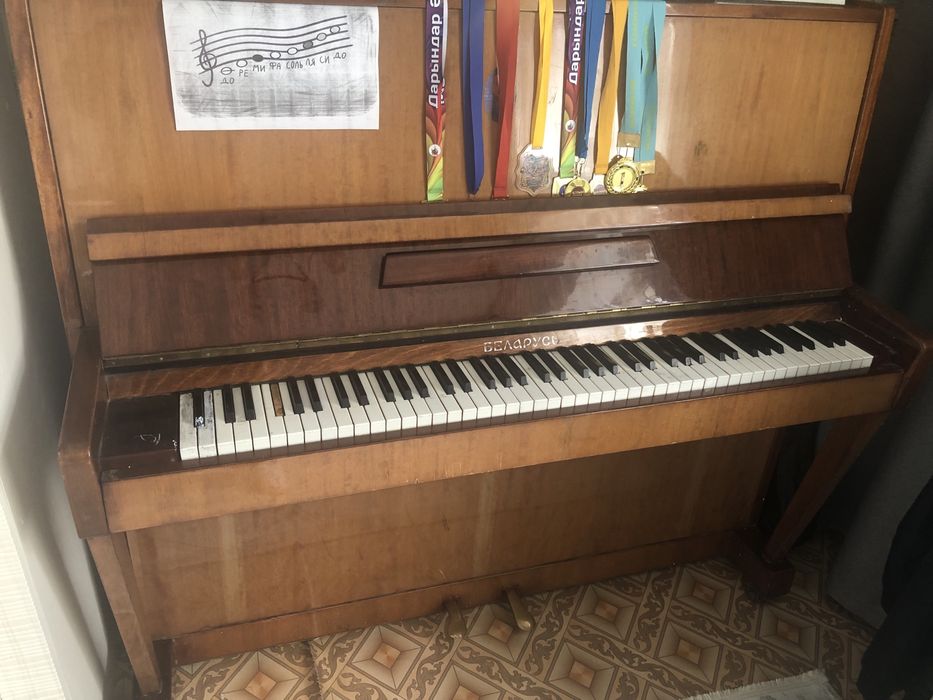Продается пианино