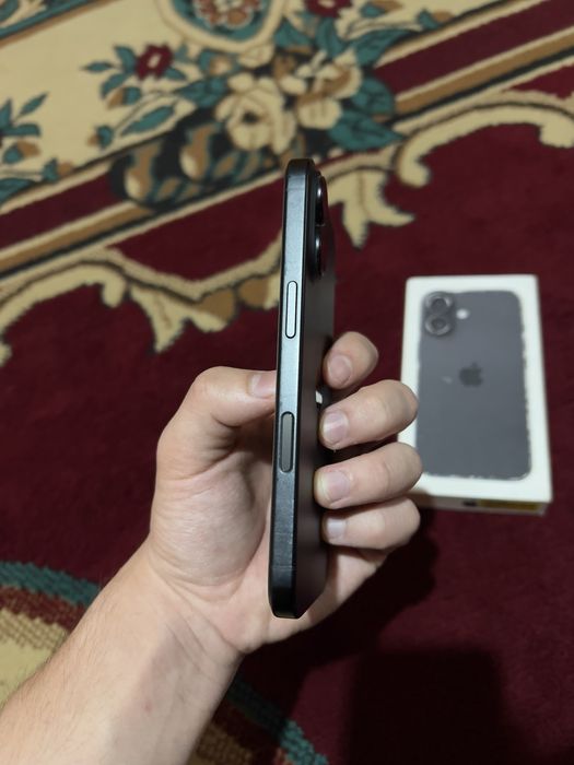 iPhone 16 Black — Ideal Holatda Tezkor Sotiladi!)