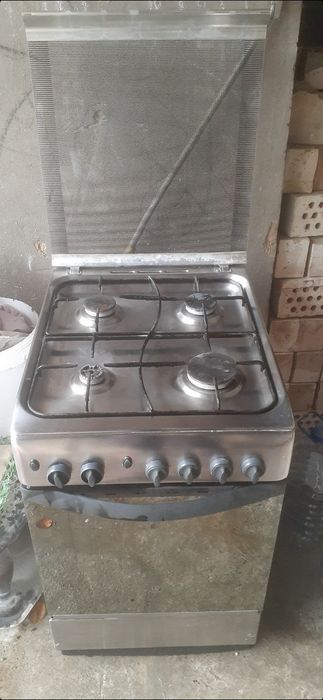 Газовая плита 4 конфорки + духовка (б/у)