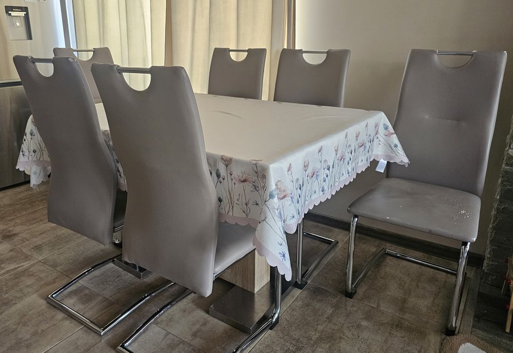 Кухненски столове