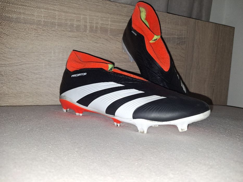 Бутонки Adidas Predator Pro Laceless