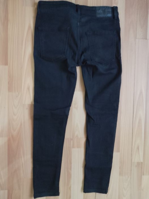 Blugi negri elastici