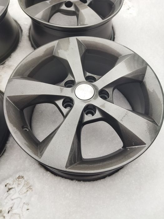 Диски на 16 Скад 5*114.3