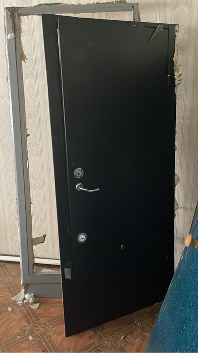 Дверь железные бу