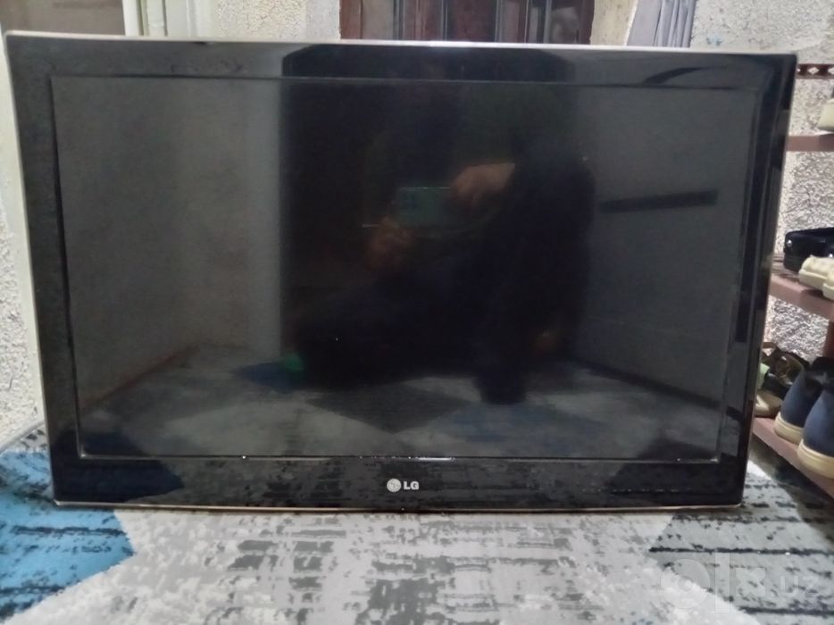 Телевизор LG на запчасти