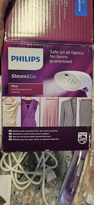 Преносима вертикална ютия PHILIPS Steam&Go Plus GC360/30, 1200 W