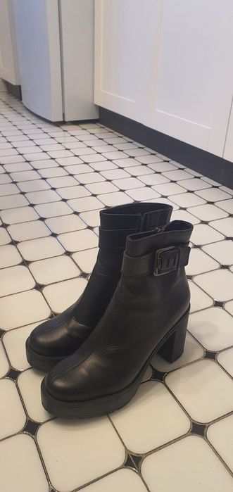 FELICITA Полусопожки женские демисезонные 39 размер