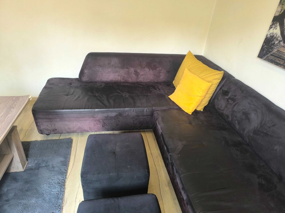 Ъглов диван с 2 бр.табуретки