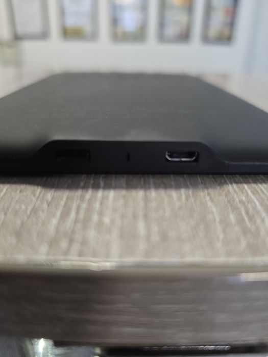 Електронен четец Amazon Kindle DP75SDI 3Gb