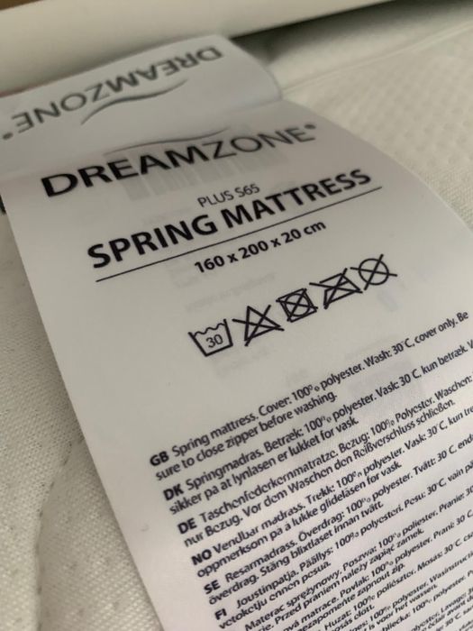 Vand pat ikea cu saltea jysk si comode ikea