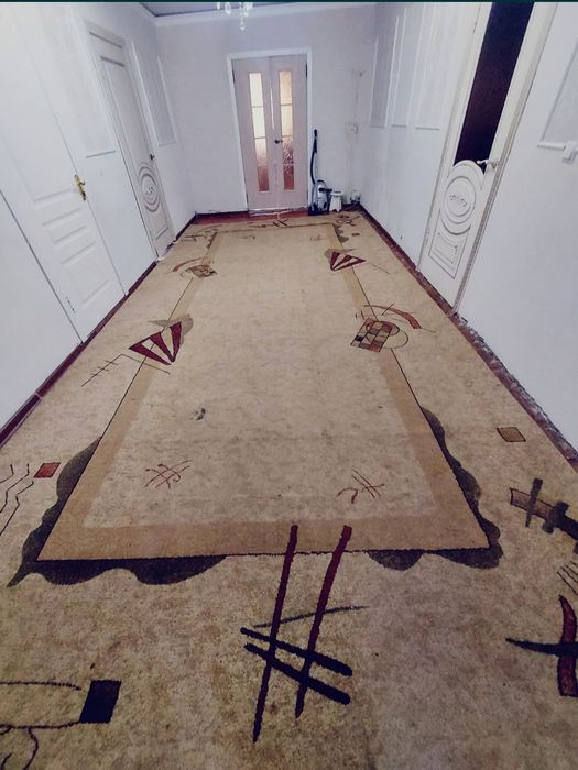 Кілем 6/3 сатылады