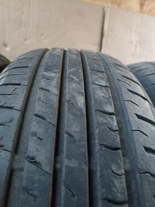 Продам резину б/у лето