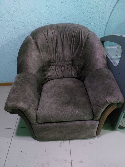 Кресло. Находимся в ДСР