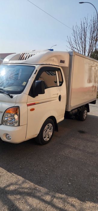 Hyundai Porter sotiladi