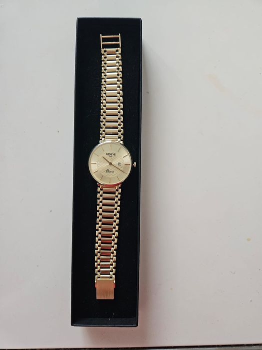 Lant de aur 14k la baza gatului si ceas de aur