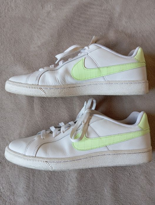 Nike Court Royale marimea 41